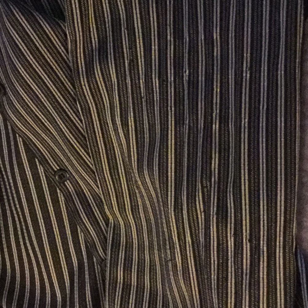 Button down blouse - Picture 3 of 4